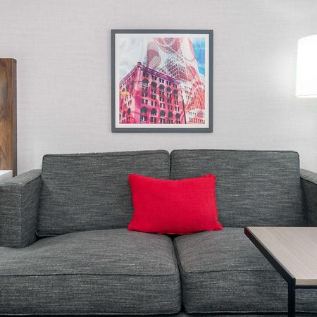 Hampton Inn & Suites Cleveland-Beachwood Dış mekan fotoğraf