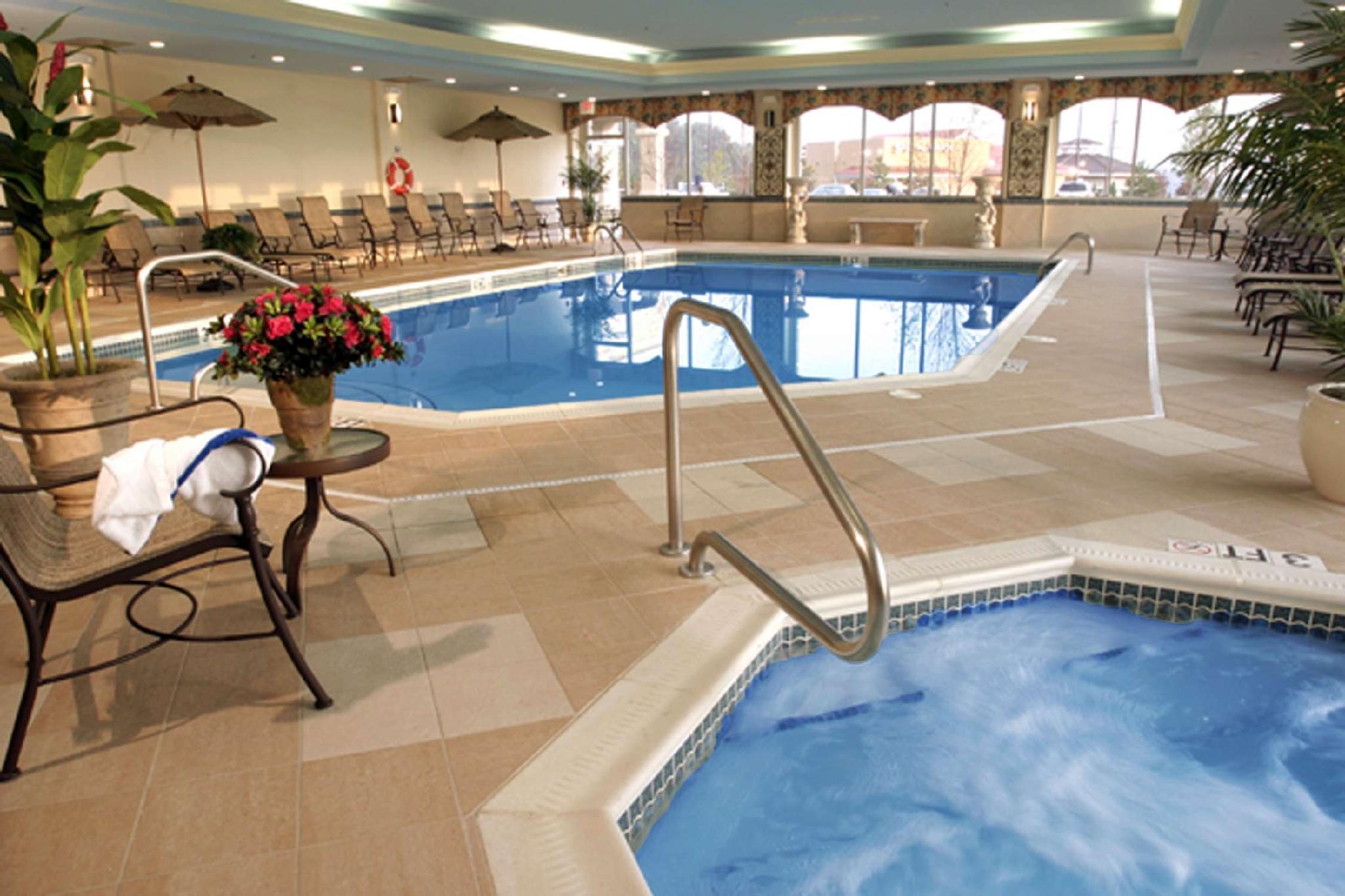 Hampton Inn & Suites Cleveland-Beachwood Dış mekan fotoğraf