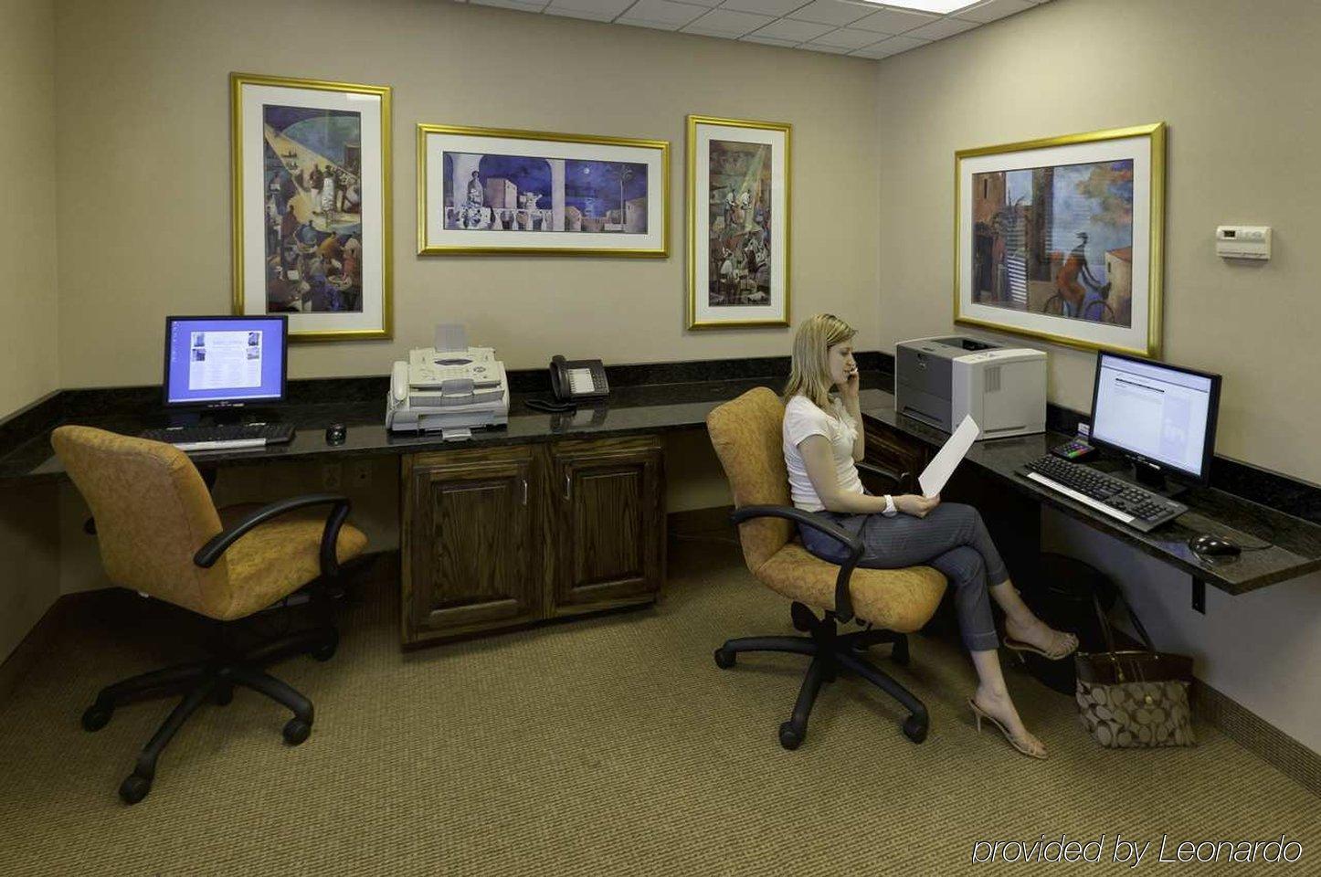 Hampton Inn & Suites Cleveland-Beachwood Dış mekan fotoğraf